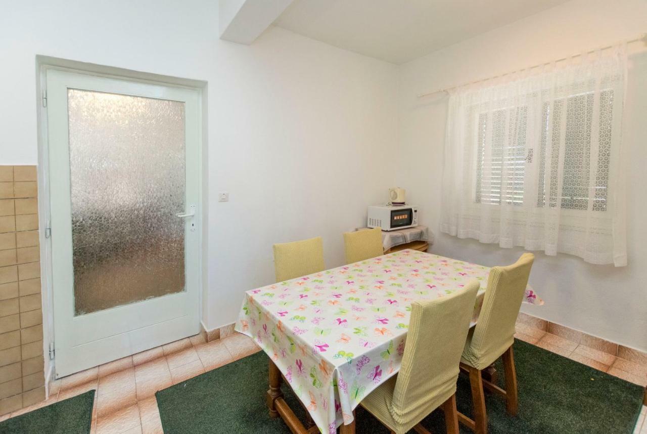 Apartments Anica Primošten Kültér fotó
